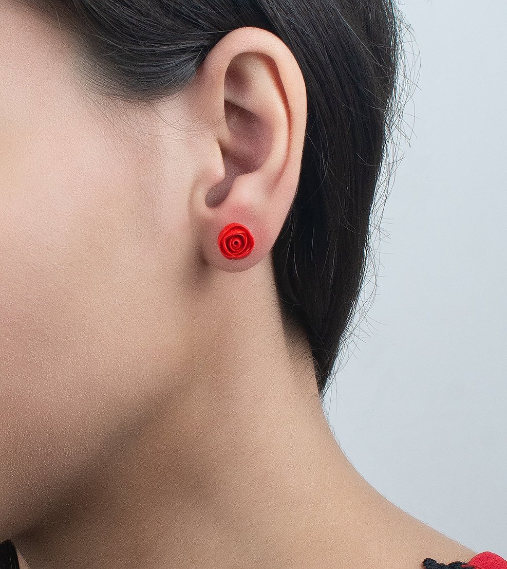 Red Rose Stud - Image 3