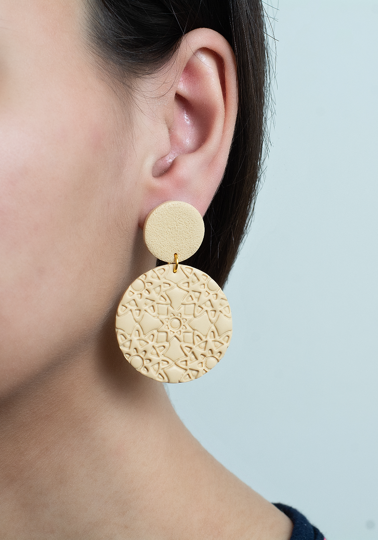 Creamy Dreamy Dangles - Image 3